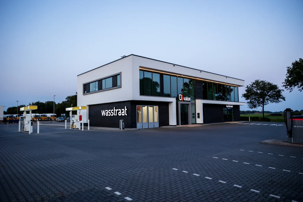 Kantoorpand OQ Value 'Poort van Raalte'