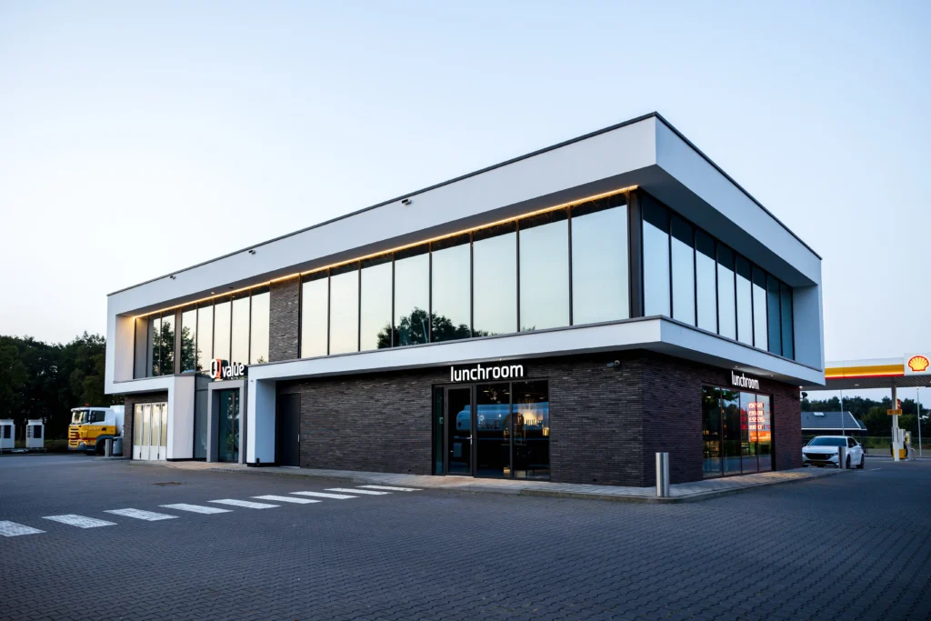 Kantoorpand OQ Value 'Poort van Raalte'