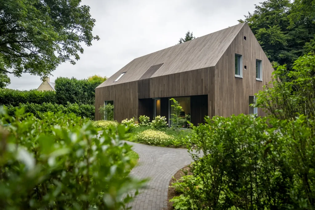 Duurzame nieuwbouw woning in Berkum, familie boshuis