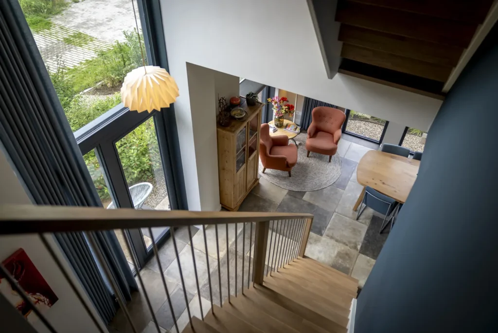 Trappenhuis als centrale spil van de woning