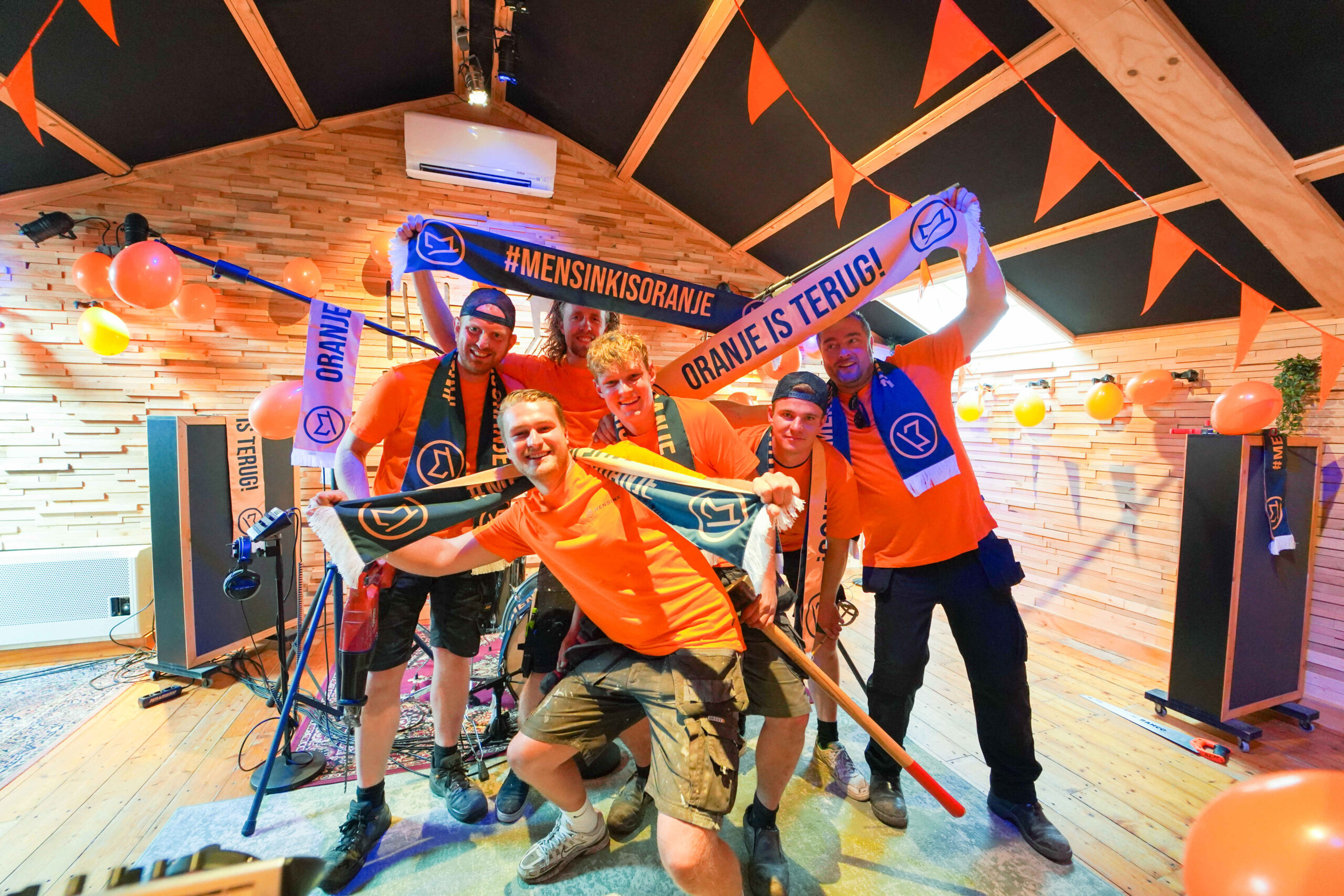 Mensink is oranje